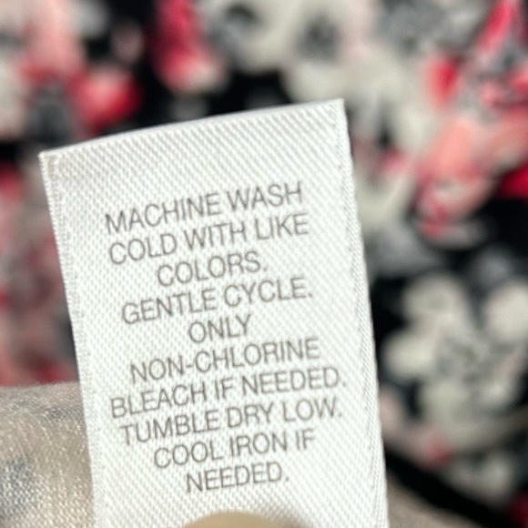 J. Jill Wearever Collection Floral Dress Pleated M Comfort Stretch Office Mature - Picture 4 of 9